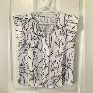Abstract Black and White Women's Top! Sz. L. New!